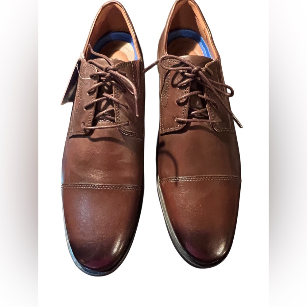 Clarks Men's Whiddon Cap Oxford - 100% leather Color: Mahogany Leather